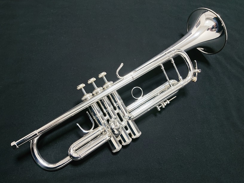 新品B♭トランペット】V.バック 180ML37SP ガルシア安藤真美子先生選定