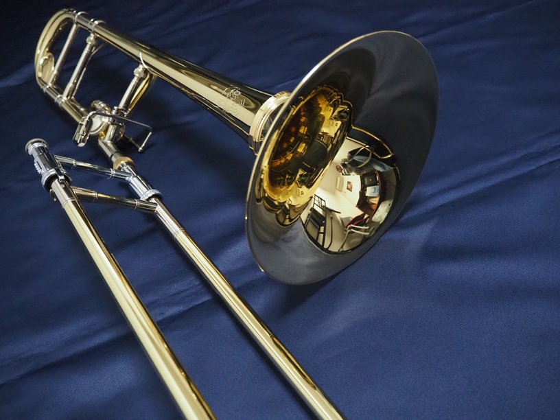 トロンボーン　管楽器　スタンド　展示用　中古 楽天市場】トロンボーン 中古（楽器・音響機器）の通販