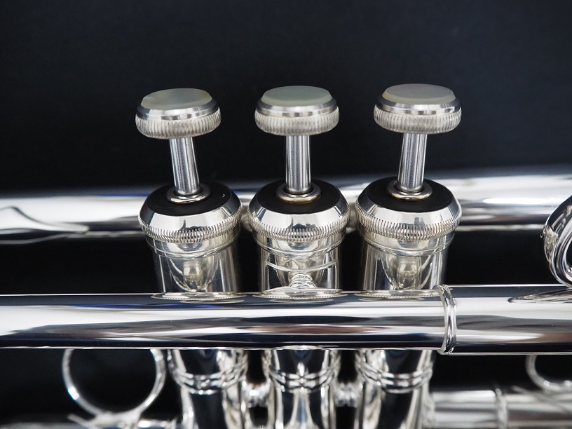 【調整済&完動品】 トランペット 超美品 即演奏可能♪ 598986f9-9a58-4da1-b1e2-