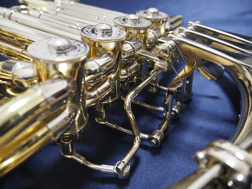 中古ホルン】ハンスホイヤー 801MAL 五十畑勉先生検査品 人気モデル